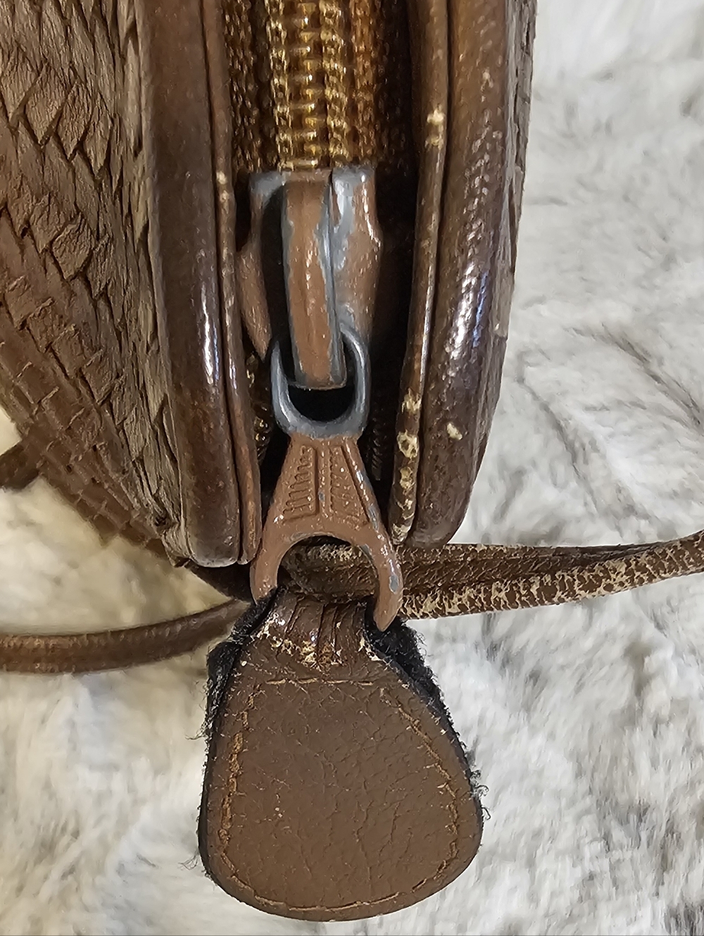 Fendi Brown Woven Leather Crossbody. Vintage Bag With COA - Picture 8 of 16